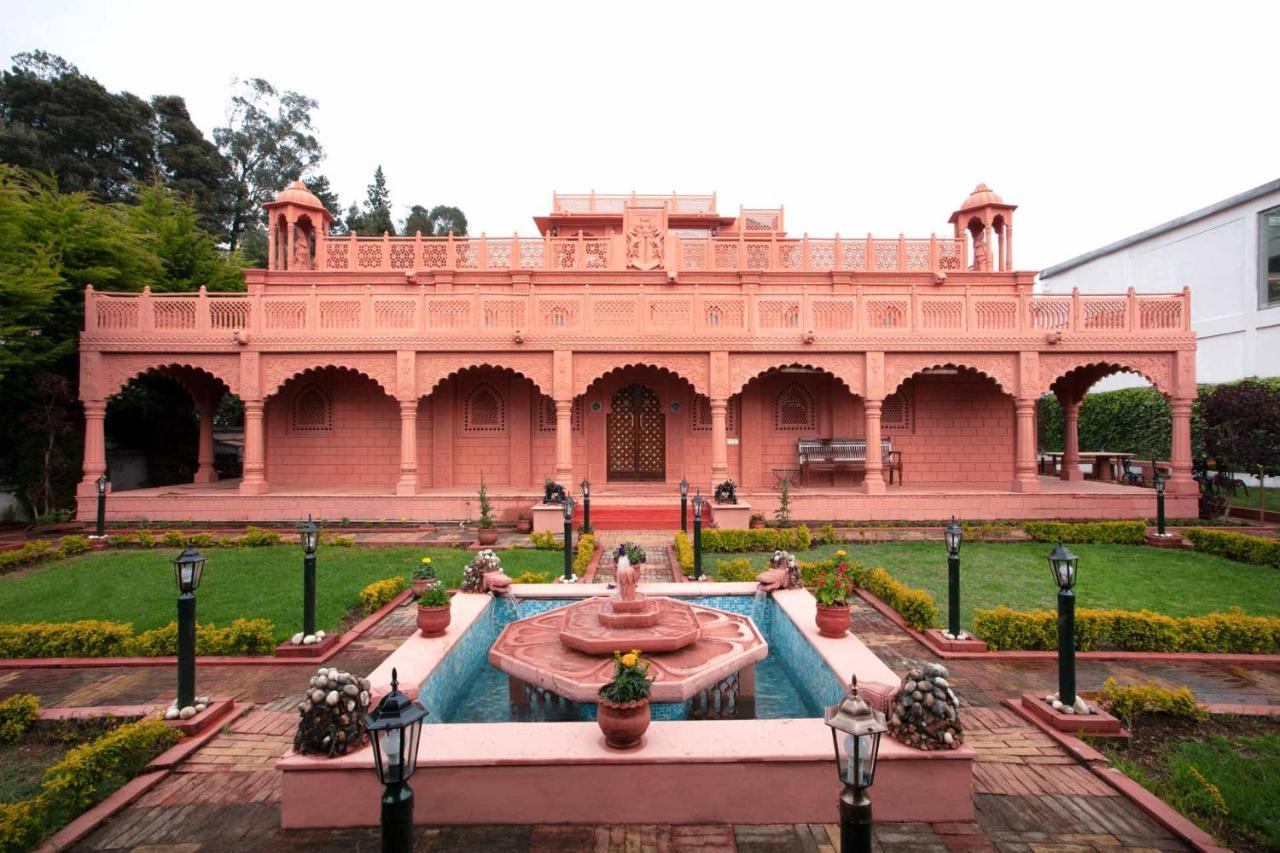 Stayvista At Pink Palace Rajasthani Decor Utakamand Zewnętrze zdjęcie